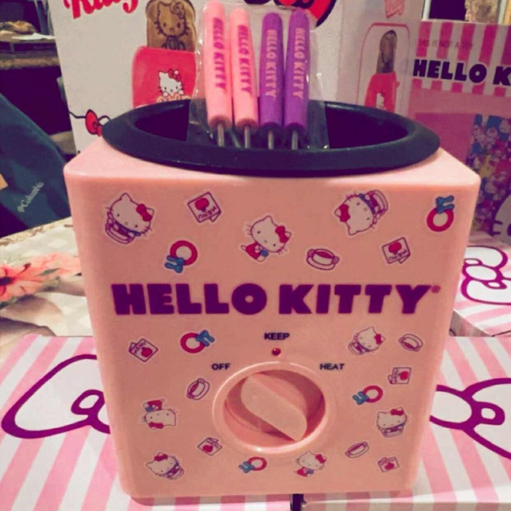 Hello Kitty Fondue Maker